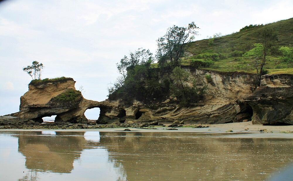 BEBERAPA TEMPAT WISATA FAVORIT YANG ADA DI DAERAH ANE