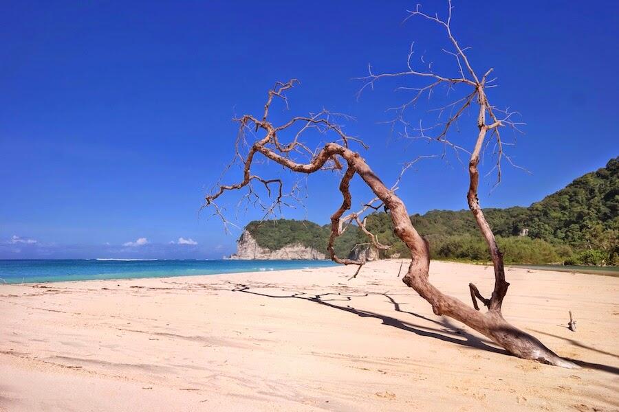 BEBERAPA TEMPAT WISATA FAVORIT YANG ADA DI DAERAH ANE