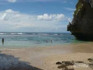 Pantai Blue Point, Primadona Baru dari Bali