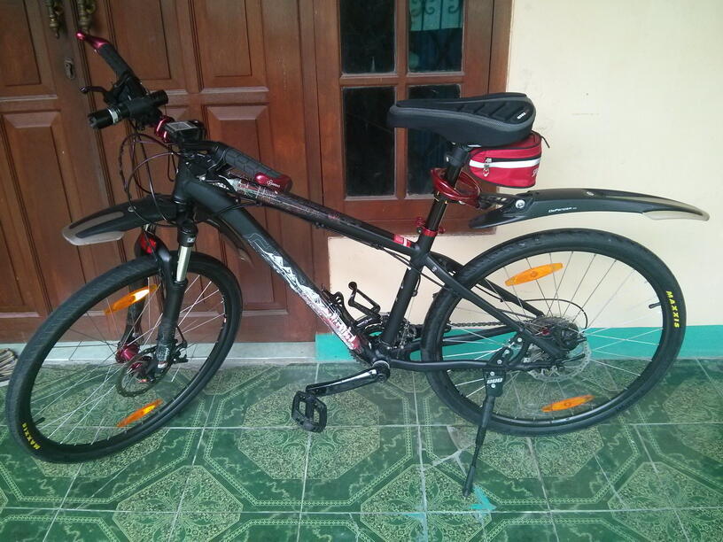 Terjual Jual Sepeda  MTB Specialized Hardrock Punk Edition 