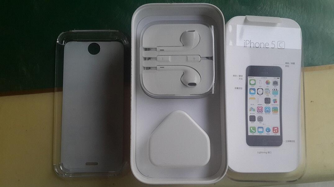 Iphone 5C 16GB White FU Lengkap Garansi Apple International 96% Mulus