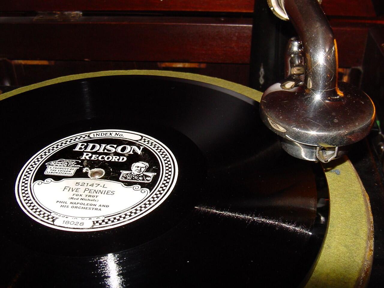 Yuk Mengenal Vinyl 