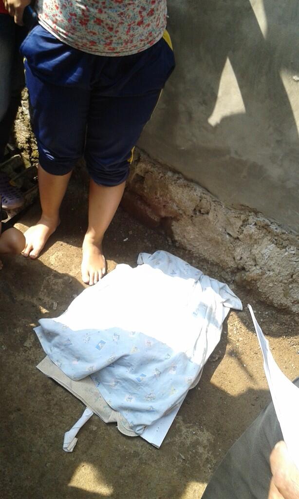 Tegannya seorang ibu kepada anaknya +pict