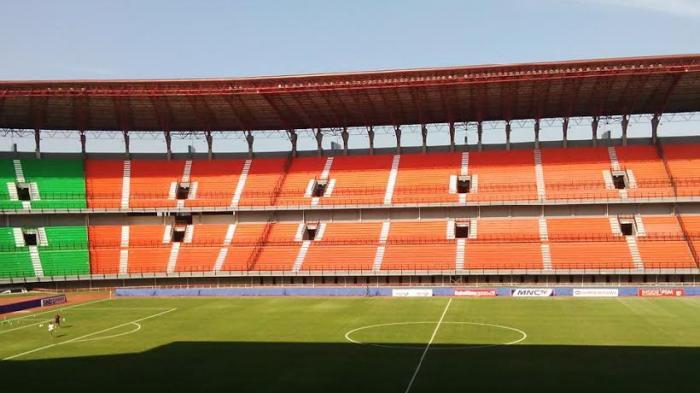Mengenal Stadion Gelora Bung Tomo (Markas Persebaya) 