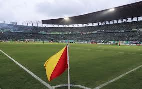 Mengenal Stadion Gelora Bung Tomo (Markas Persebaya) 