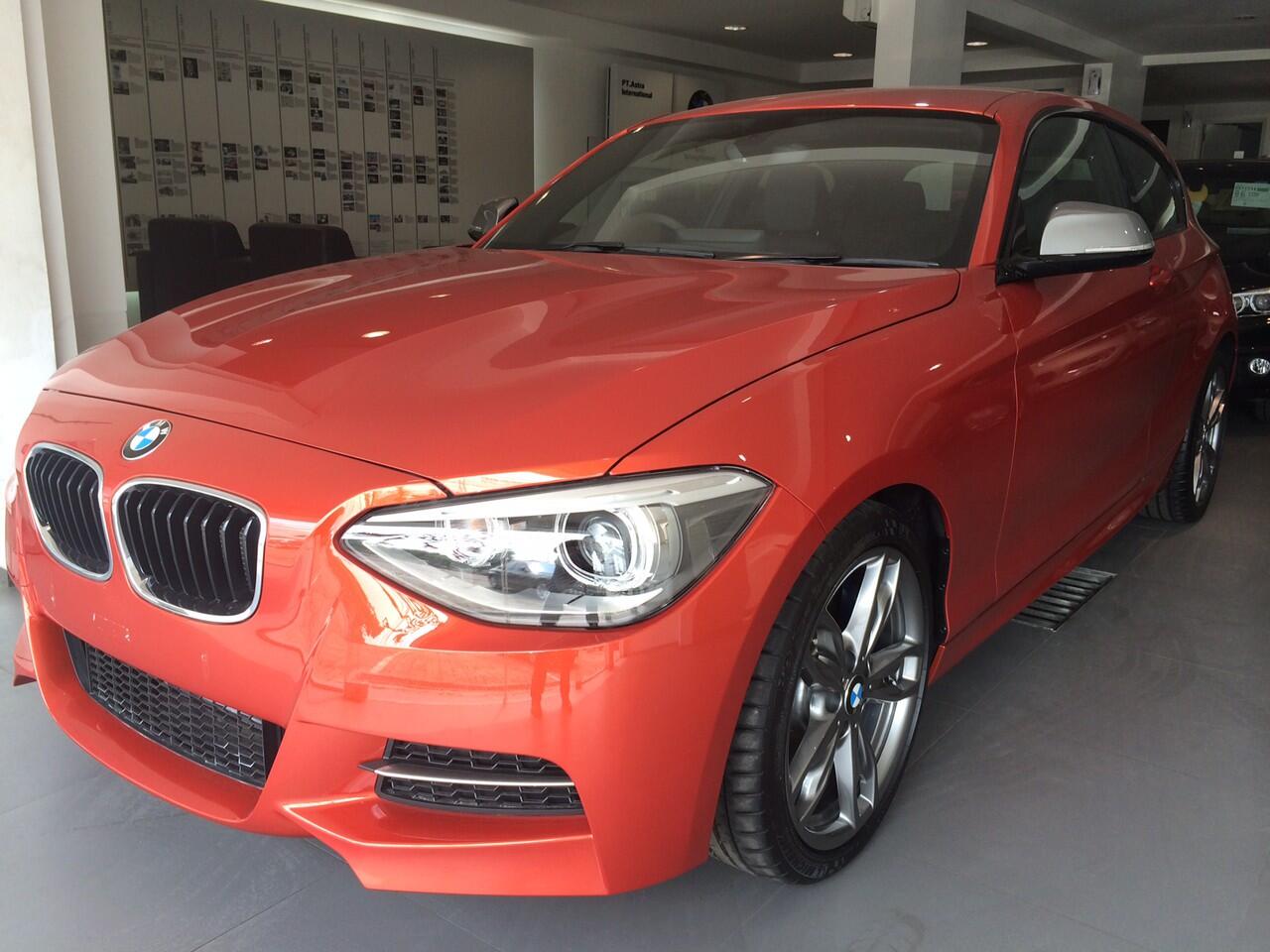 BMW M135i Coupe Hatchback NIK 2013