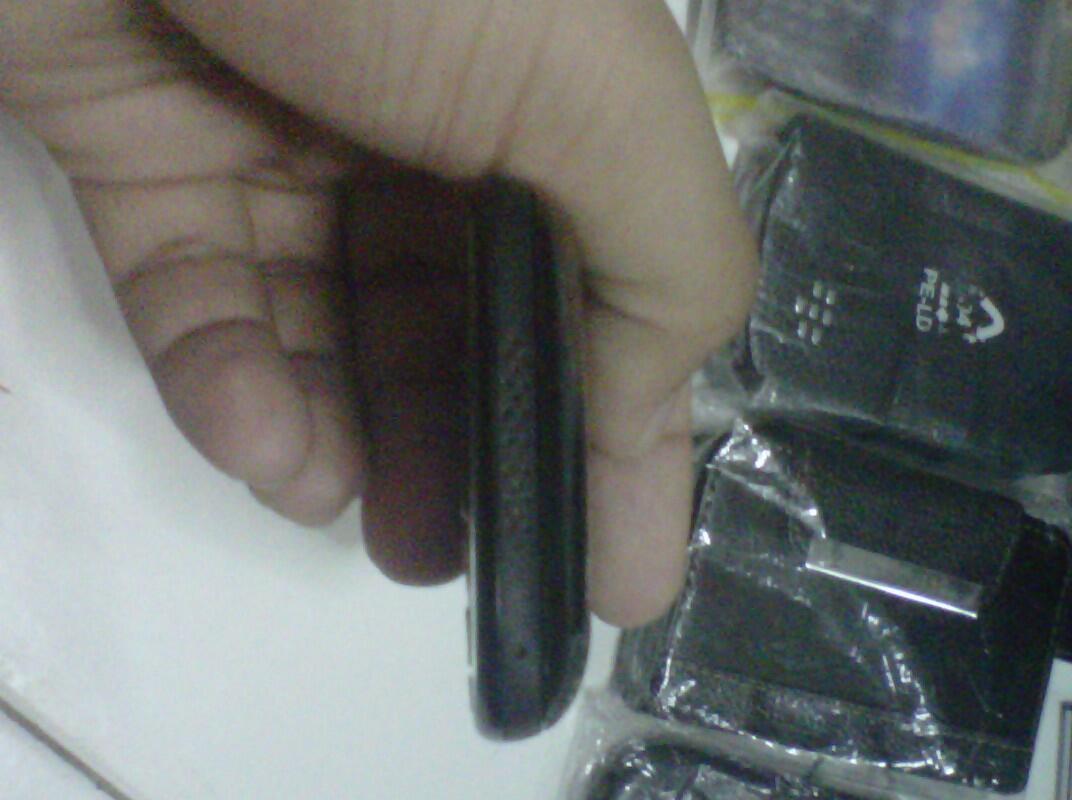 Blackberry 9220 DAVIS garansi TAM (ada banyak BONUS dan PIN bagus) Surabaya SBY