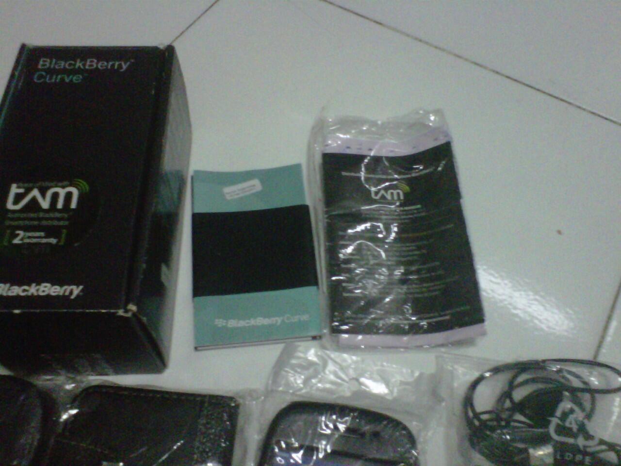 Blackberry 9220 DAVIS garansi TAM (ada banyak BONUS dan PIN bagus) Surabaya SBY