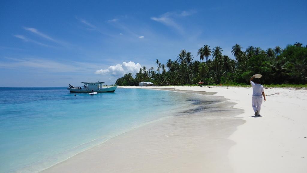 Salah Satu Surga Perawan di Ujung Indonesia