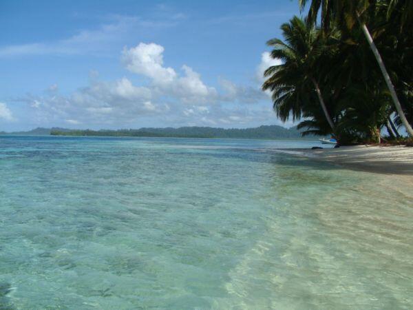 Salah Satu Surga Perawan di Ujung Indonesia