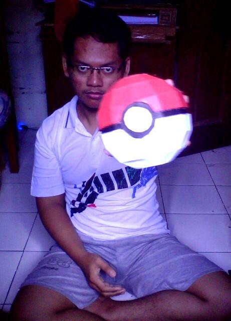 &#91;WIP&#93; Papercraft - PokeBall Case 15cm