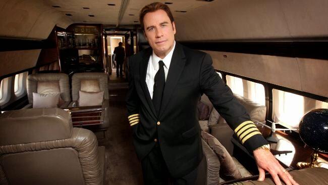 Keren, Setiap Rumah Penduduk di Kawasan ini Memiliki Pesawat Pribadi