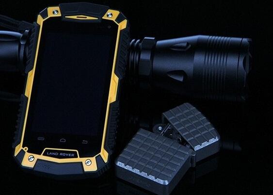 ORIGINAL LANDROVER O2 OUTDOOR PHONE ANDROID Quad Core /3G