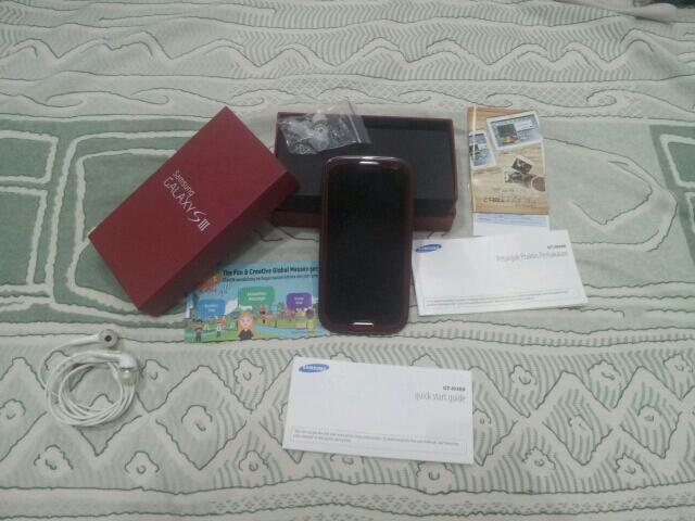 Samsung Galaxy S324 (Merah)