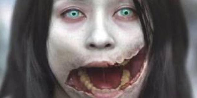 MENGAPA Orang PERCAYA Sama HANTU ?
