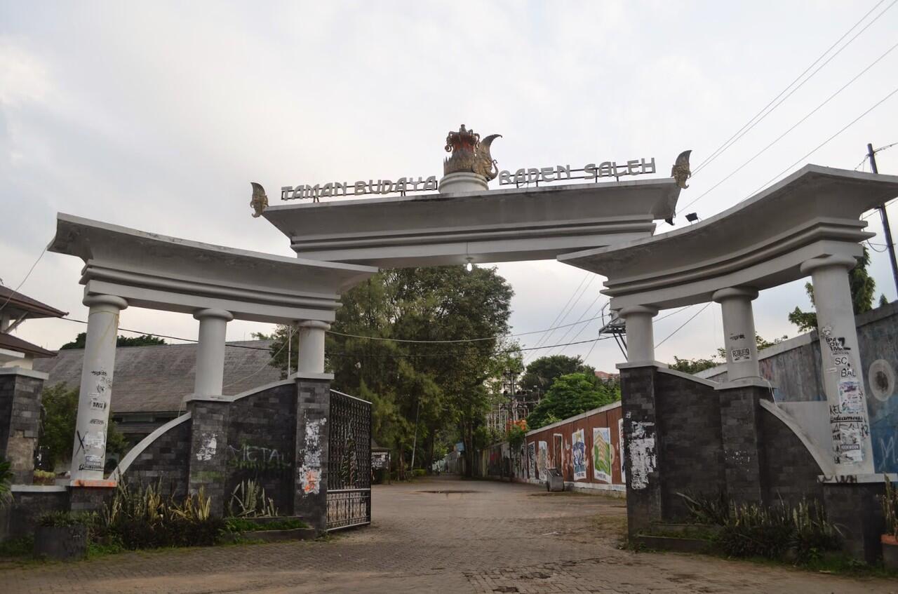 GEDUNG/TEMPAT RESEPSI DI SEMARANG &#91;CATIN AYO MASUK&#93;