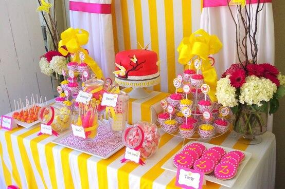 Terima Design Sweet Corner, Poster, brosur, & banner