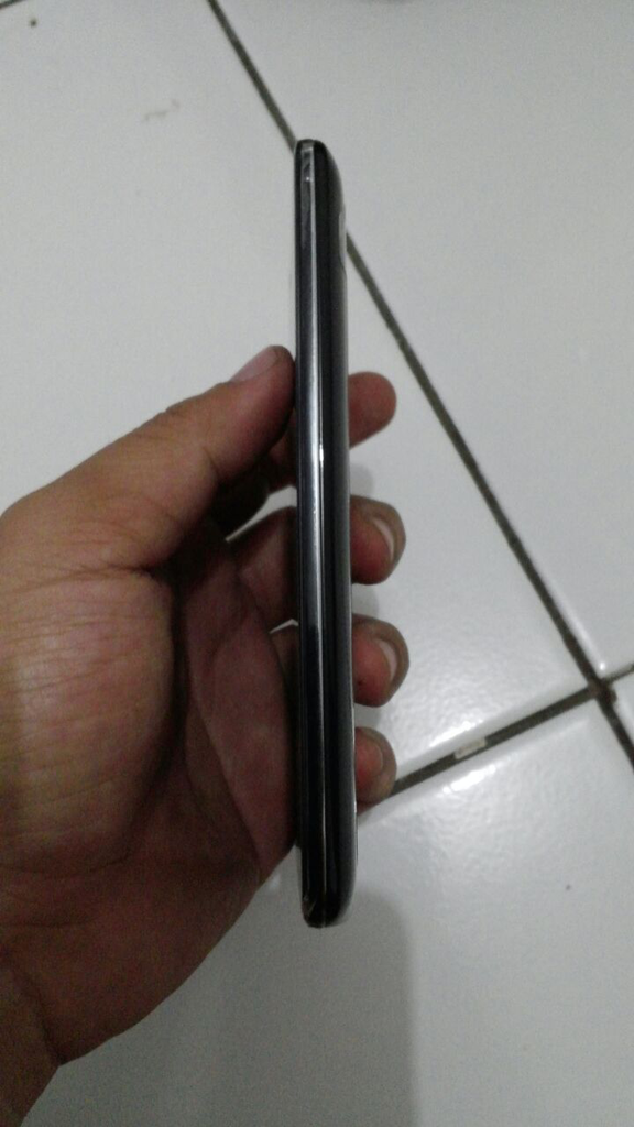 WTS LG G2 32gb garansi erafone feb 15