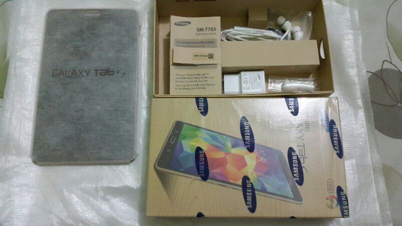 SAMSUNG GALAXY TAB S SM-T705 TITANIUM BRONZE LIKE NEW SURABAYA