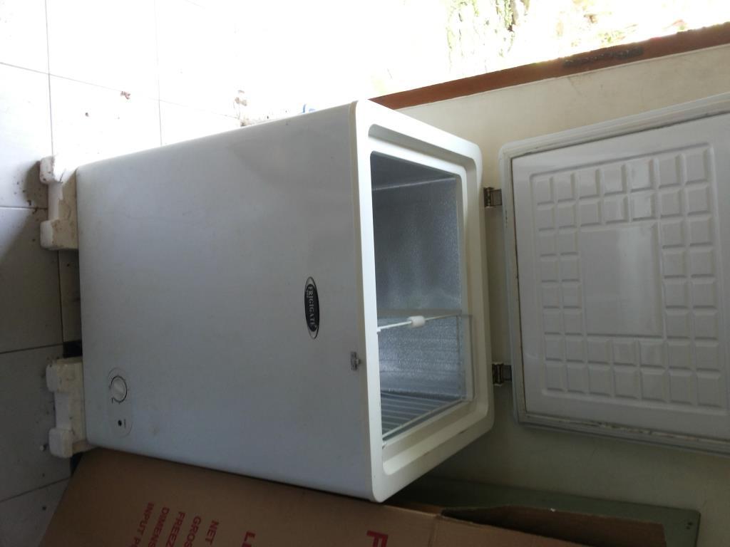 Jual ga kepake Frezer FRIGIGATE kondisi masih bagus pisannnn (Cilegon Only)