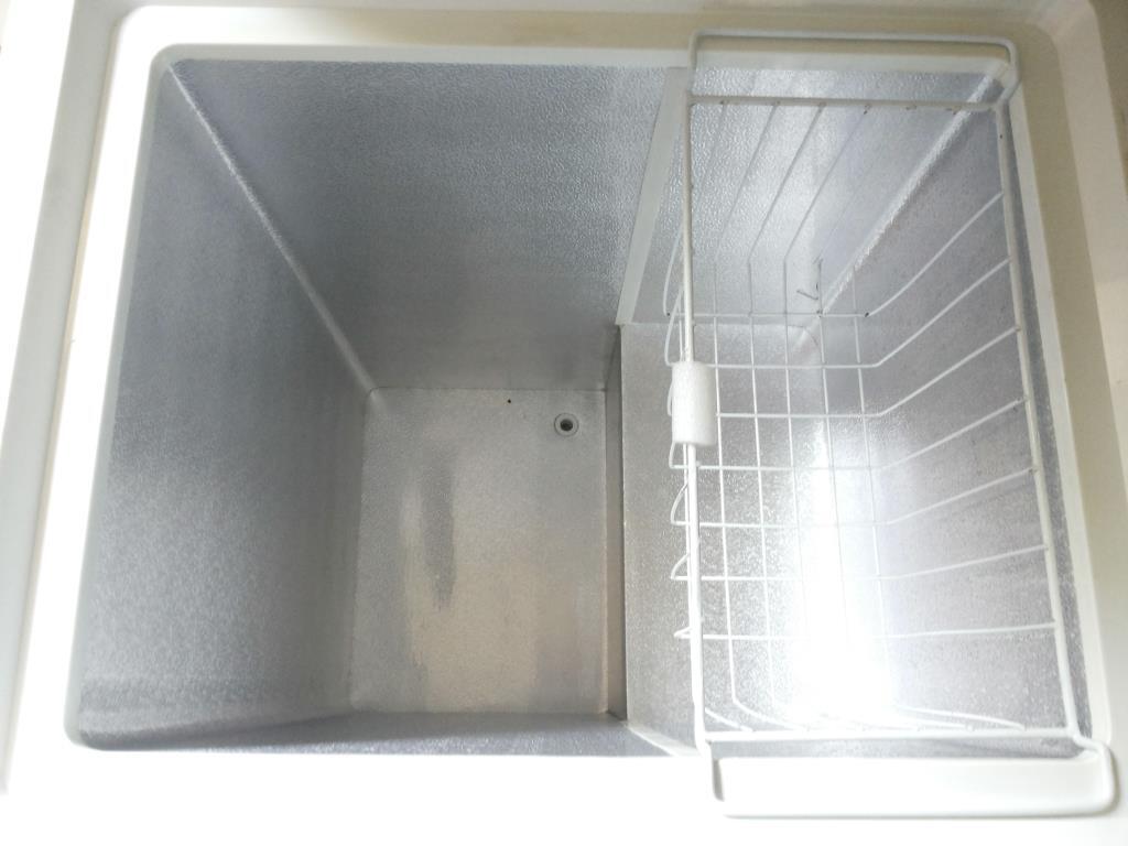 Jual ga kepake Frezer FRIGIGATE kondisi masih bagus pisannnn (Cilegon Only)