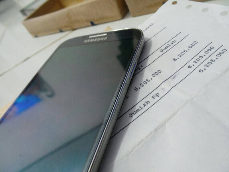 Samsung S4 black mulus 99.9% masih garansi SEIN istimewa Bandung