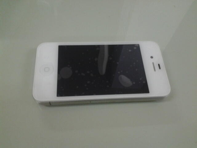 -= Jual iPhone 4g 16 gb white ,new !!=-