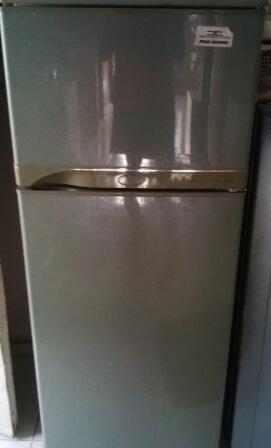 KULKAS 2 PINTU SANYO SR-N18C ROYAL EMERALD
