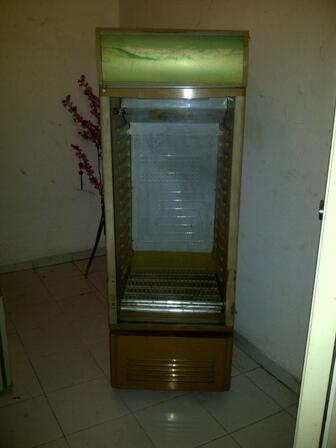 **showcase GEA 3 rak**