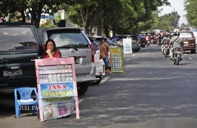 Profesi-Profesi Yang Nggak Akan Kamu Temui Di Luar Negeri