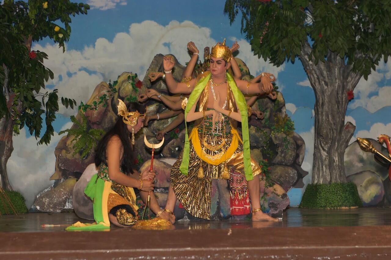 Indahnya pertunjukan Wayang Orang