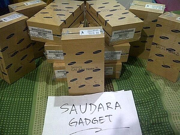 JUAL SAMSUNG GALAXY S4,S5 APPLEBLACKBERRY SONY IPHONE 5S,5,4