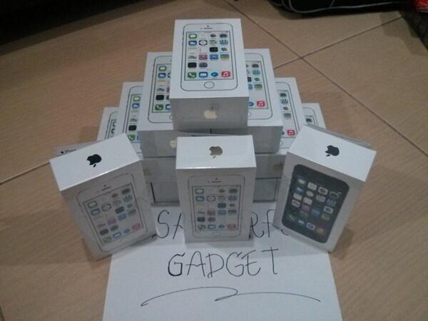 JUAL SAMSUNG GALAXY S4,S5 APPLEBLACKBERRY SONY IPHONE 5S,5,4
