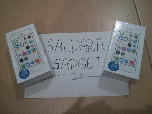 JUAL SAMSUNG GALAXY S4,S5 APPLEBLACKBERRY SONY IPHONE 5S,5,4