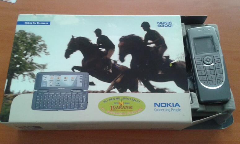 Nokia 9300i Fullset