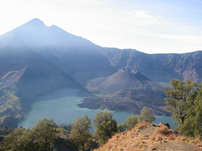 GUNUNGMU YANG INDAH ++++++