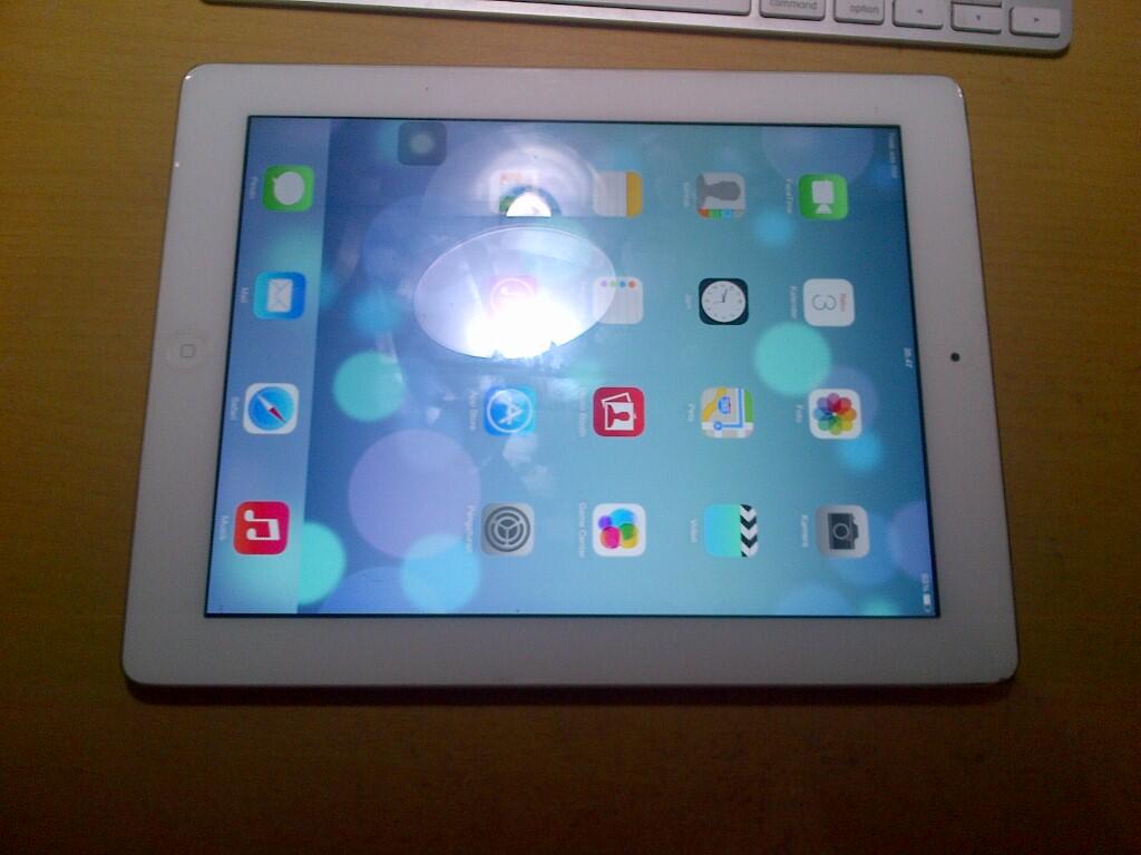 LG L4 ii |Samsung Galaxy S4 white | iPad 3 64GB cell wifi| iPhone 5 16GB white bs TT