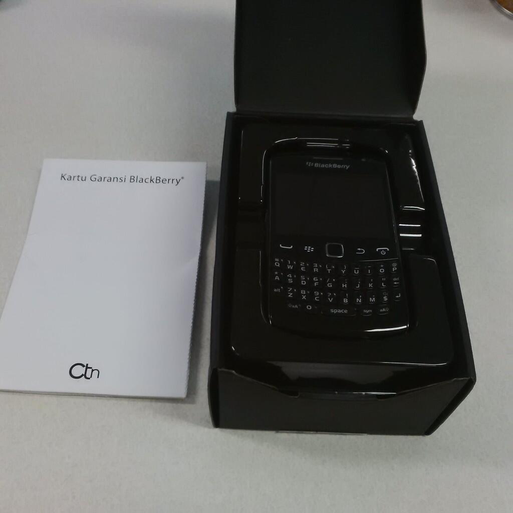 BB Apollo hitam mulus