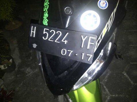 &#91;H 5224 YF...&#93; Maling ini lagi Sial, colong 1 HP, ninggalin 1 Yamaha Mio... LOL...!!!