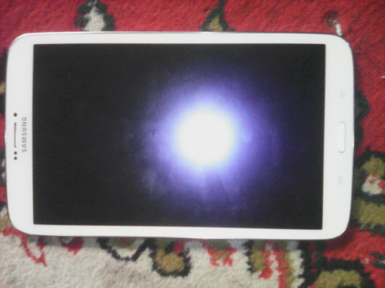 Samsung Galaxy Tab 3 - 8" T311 white mulus 95% SEIN bisa barter / Tuker Tambah