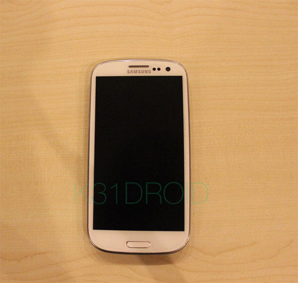 Samsung Galaxy S3 White Marble Mulus
