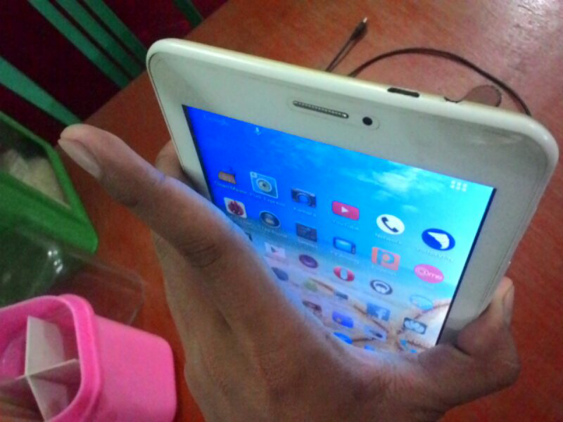 jual tablet advan t1j batangan with 32gb , bnyak bonus