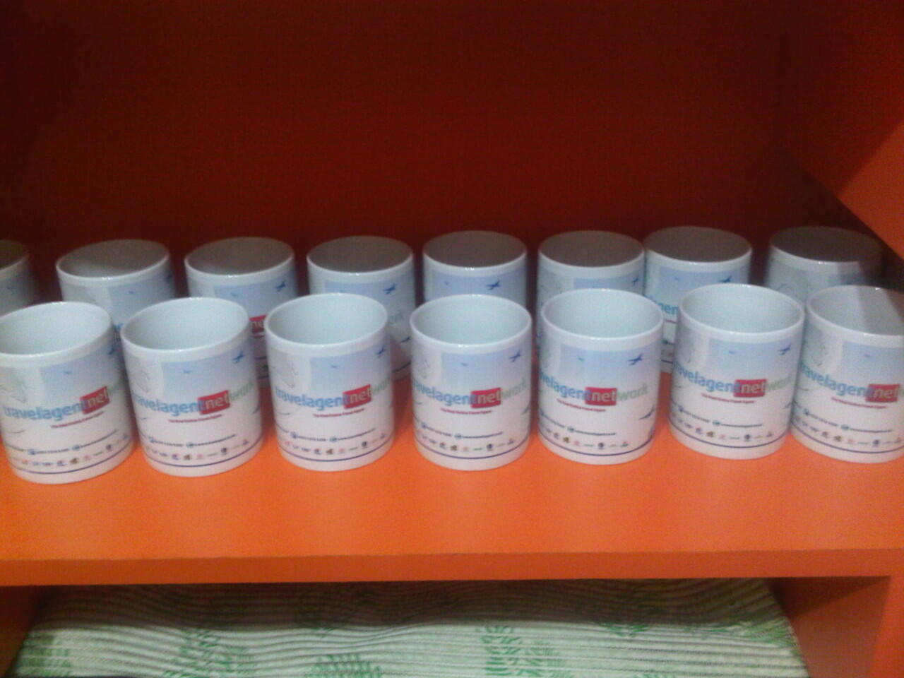 MUG UNTUK PROMOSI, SOUVENIR, HADIAH ULTAH