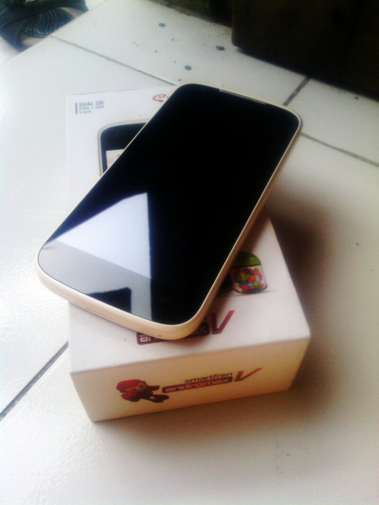 Andromax V white mulus segel murah jogja bkn nokia blackberry samsung lenovo dll