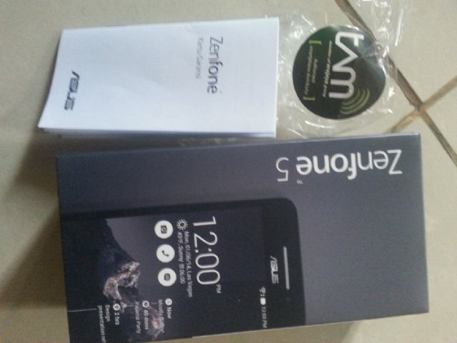 asus zenfone 5 garansi tam baru 1 bulan pakai