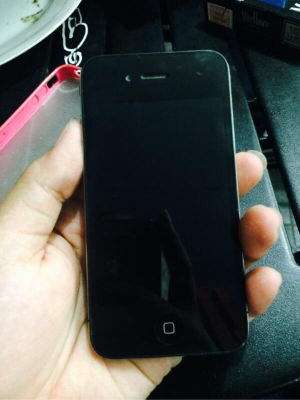 IPHONE 4 16GB BLACK GSM MURAH !!!!