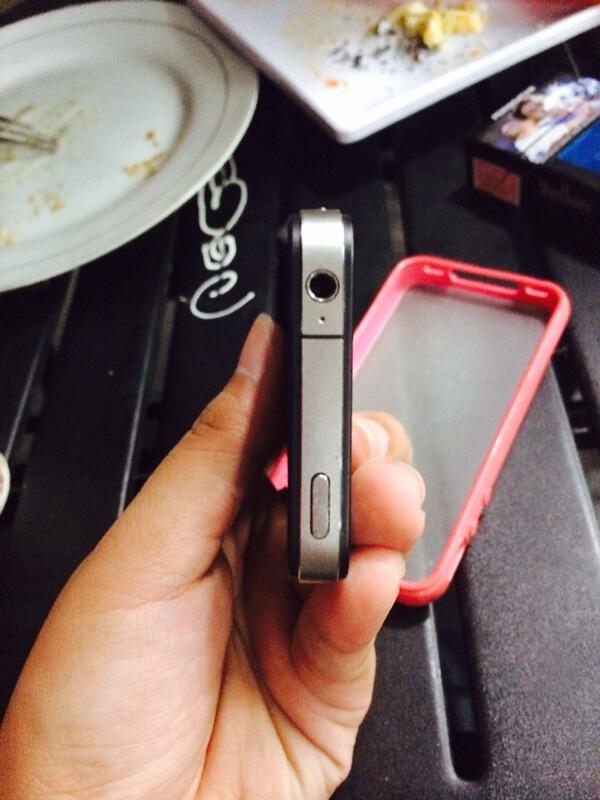 IPHONE 4 16GB BLACK GSM MURAH !!!!