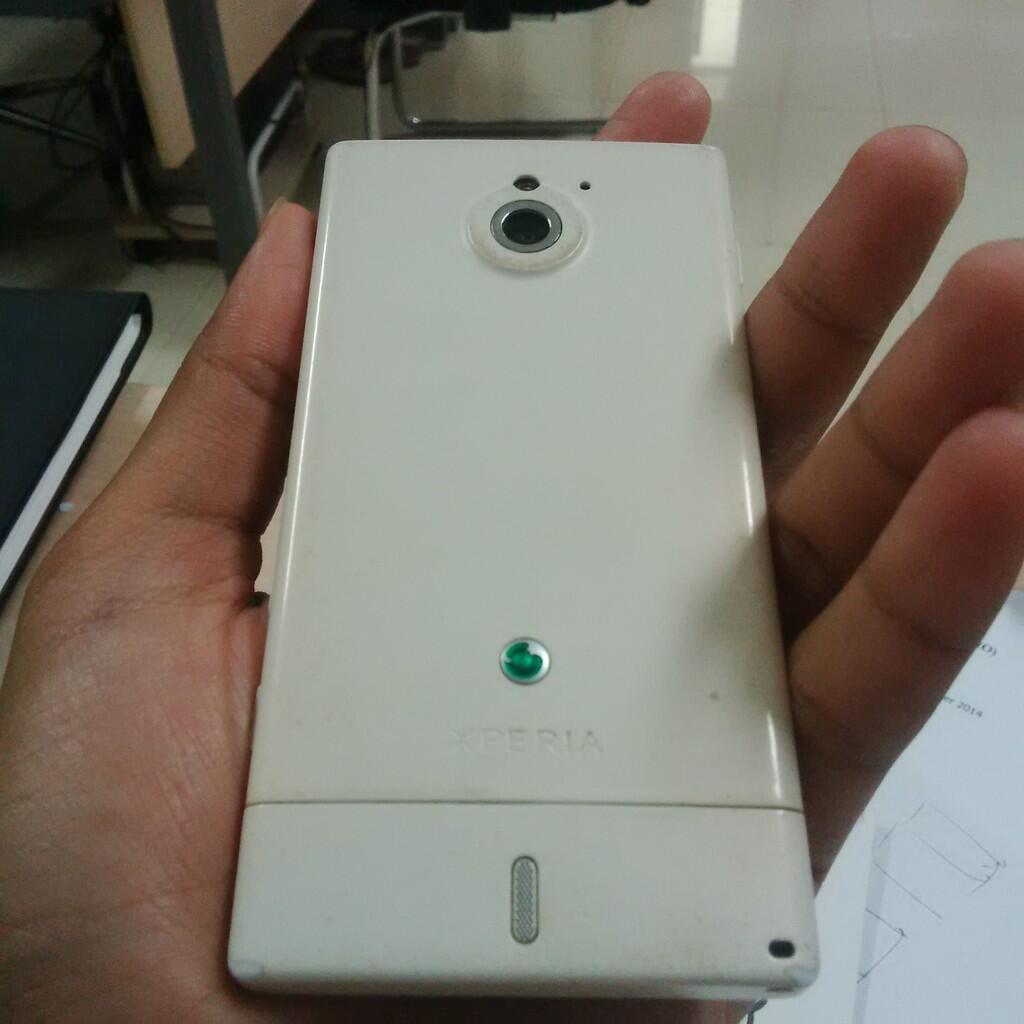 jual sony xperia sola second white