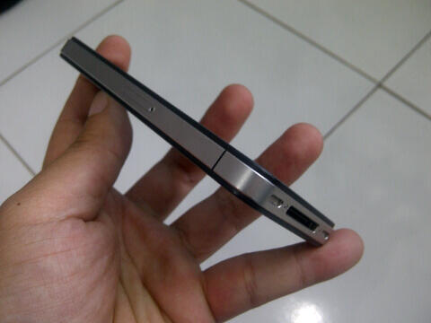 Apple iPhone 4 Black 8GB resmi SES Malang Kota
