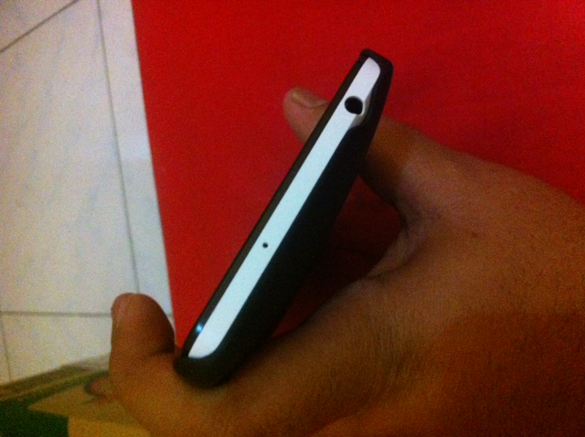 Asus zenfone / zenfhone 5, Ram 2Gb, Memory 8Gb.. Banyak Plusnya